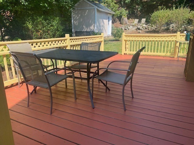 22 Hiawatha Road Woburn, MA 01801 - Photo 16 of 27 Gallery Image 16