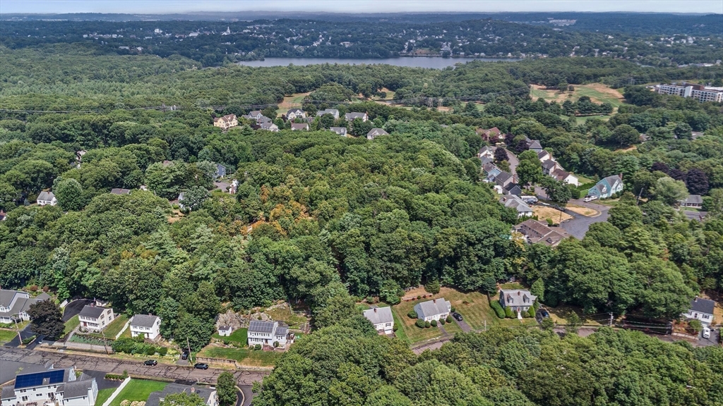 22 Hiawatha Road Woburn, MA 01801 - Photo 27 of 27 Gallery Image 27
