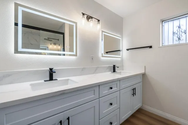 $490,000 | 5167 East Balch Avenue, Fresno, CA 93727