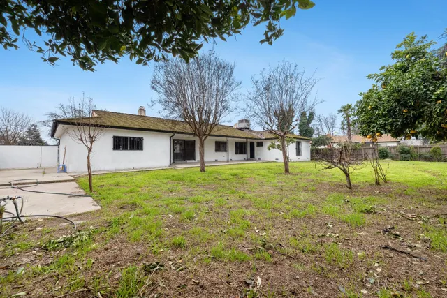 $490,000 | 5167 East Balch Avenue, Fresno, CA 93727