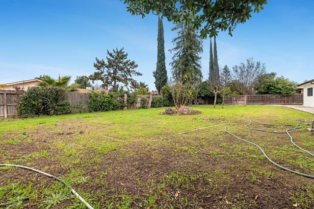 $490,000 | 5167 East Balch Avenue, Fresno, CA 93727