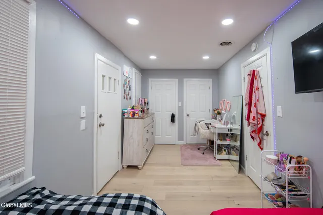 $274,900 | 1529 7th Avenue, Watervliet, NY 12189