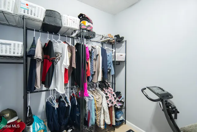 $274,900 | 1529 7th Avenue, Watervliet, NY 12189