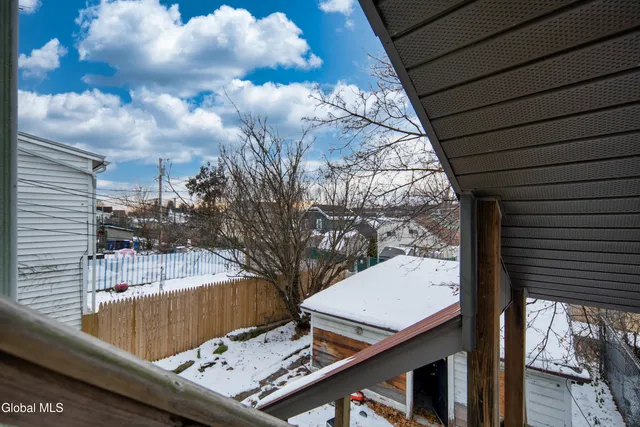 $274,900 | 1529 7th Avenue, Watervliet, NY 12189