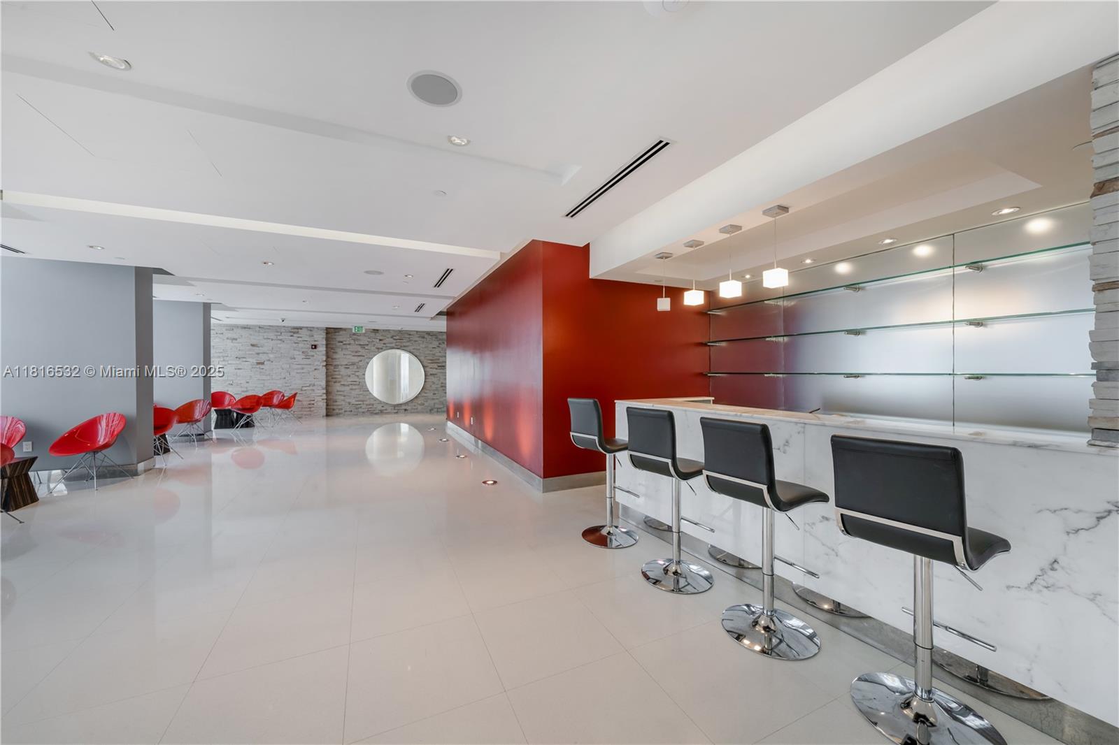 41 Southeast 5th Street, Unit 2107 Miami, FL 33131 - Photo 28 of 33