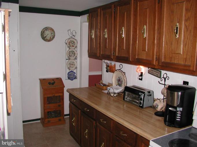 702 Robey Lane Odenton, MD 21113 - Photo 13 of 18 Kitchen #2