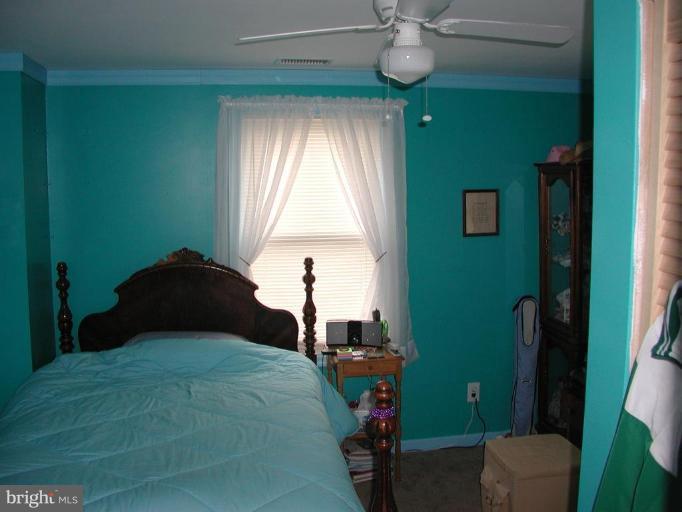702 Robey Lane Odenton, MD 21113 - Photo 17 of 18 Bedroom #2