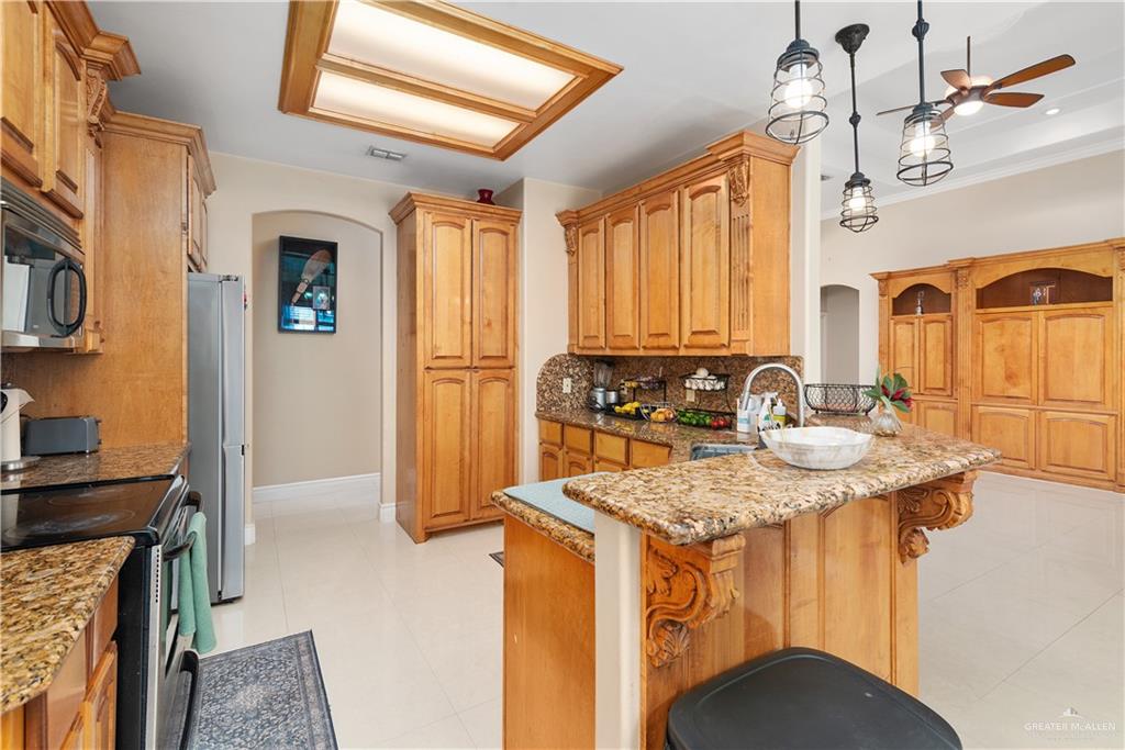 2401 West Rhin Drive Edinburg, TX 78539 - Photo 13 of 34