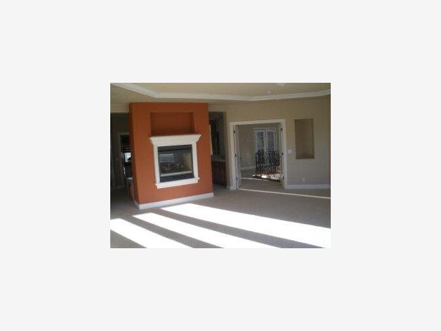 19819 Spring Ridge Terrace Salinas, CA 93908 - Photo 6 of 9 Gallery Image 6