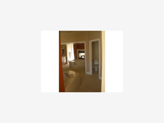 19819 Spring Ridge Terrace Salinas, CA 93908 - Photo 7 of 9 Gallery Image 7