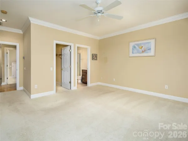 $599,000 | 124 Towne Pl Drive, Hendersonville, NC 28792