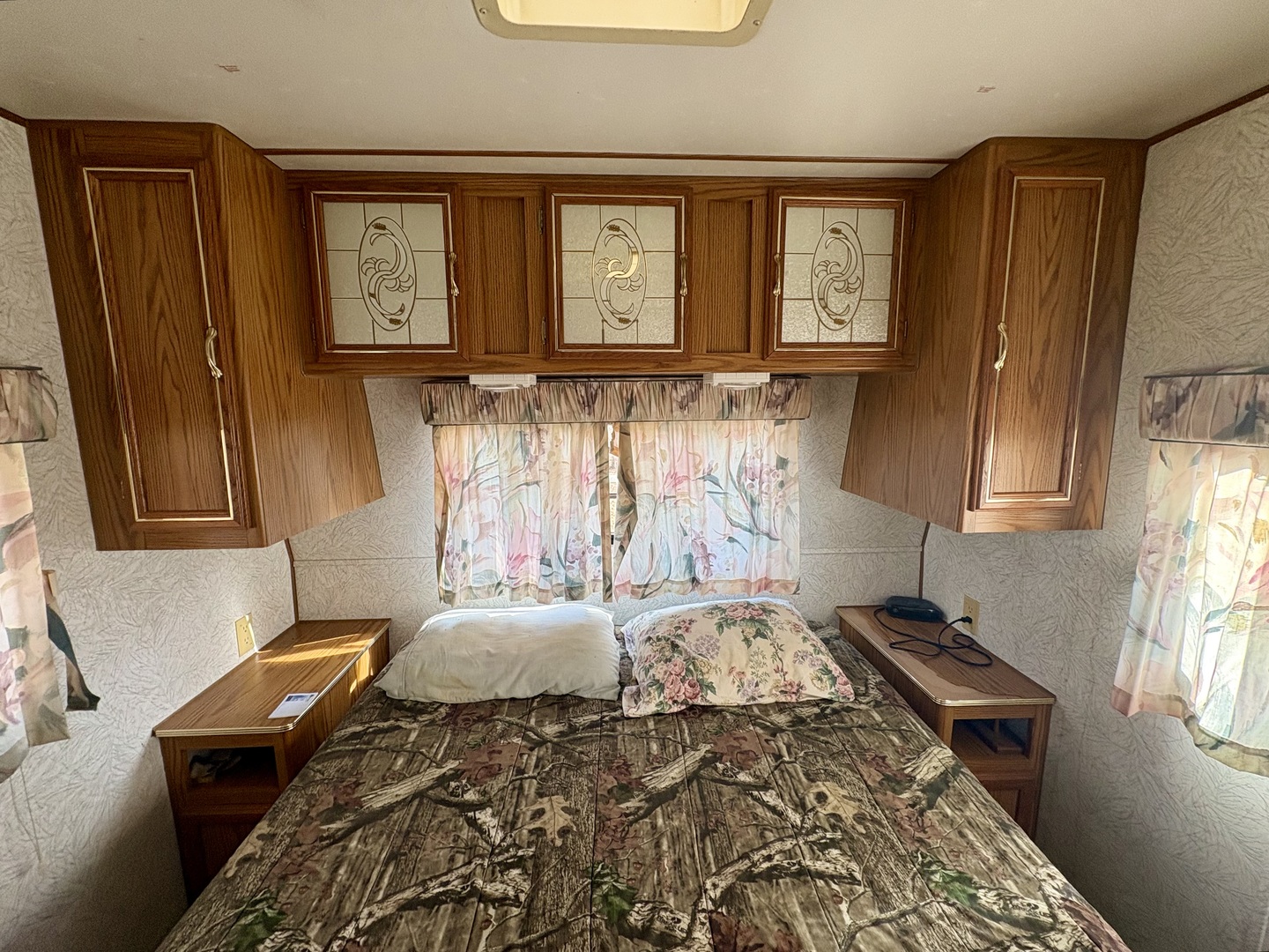 5-498 Woodhaven Sublette, IL 61367 - Photo 13 of 22 a bedroom with a bed and a window