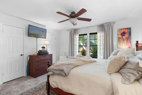 $397,900 | 6971 Breezy Point, Willis, TX 77318