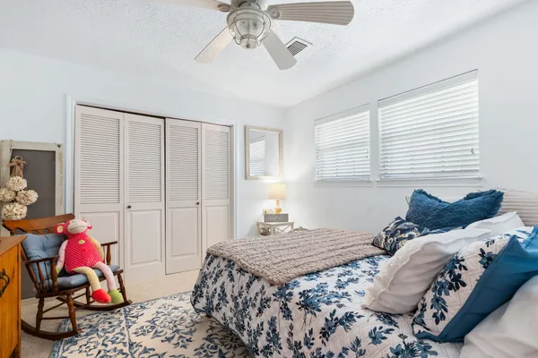 $397,900 | 6971 Breezy Point, Willis, TX 77318