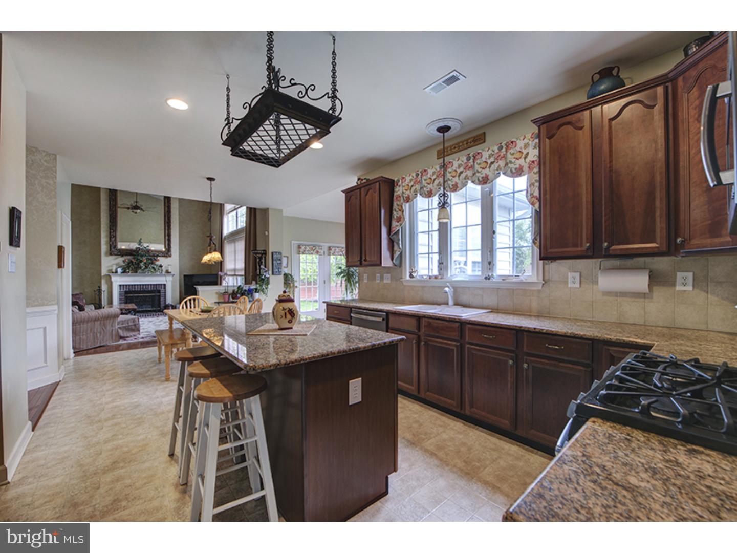 137 Tatham Road Bensalem, PA 19020 - Photo 14 of 25 Gallery Image 14