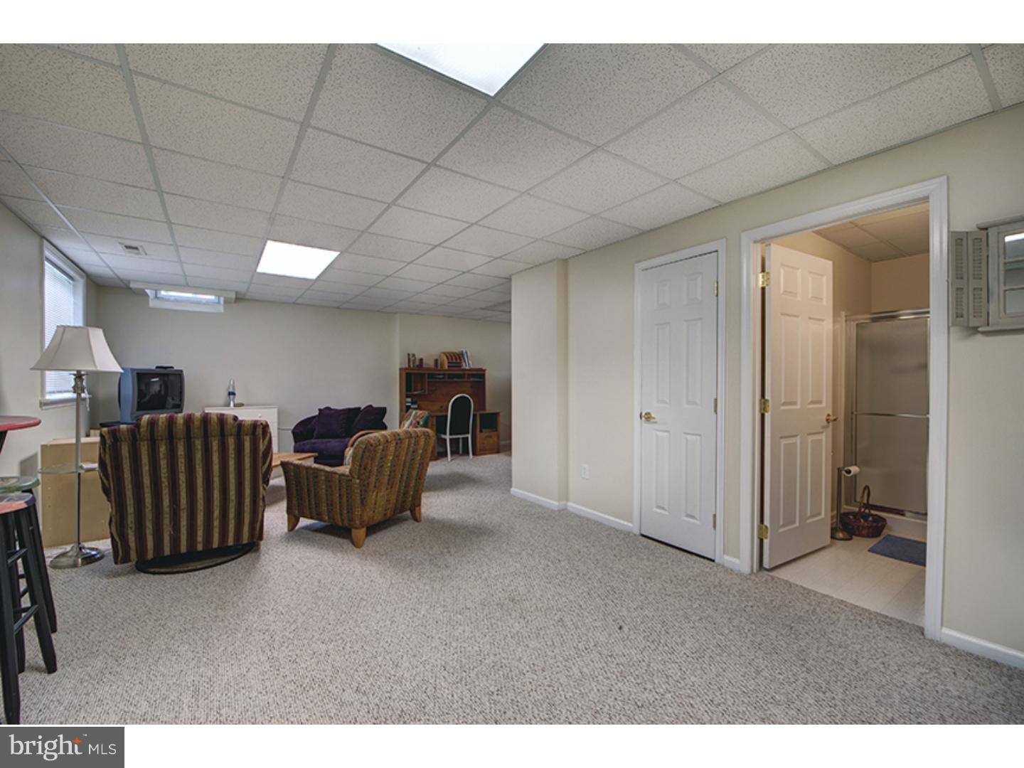 137 Tatham Road Bensalem, PA 19020 - Photo 15 of 25 Gallery Image 15