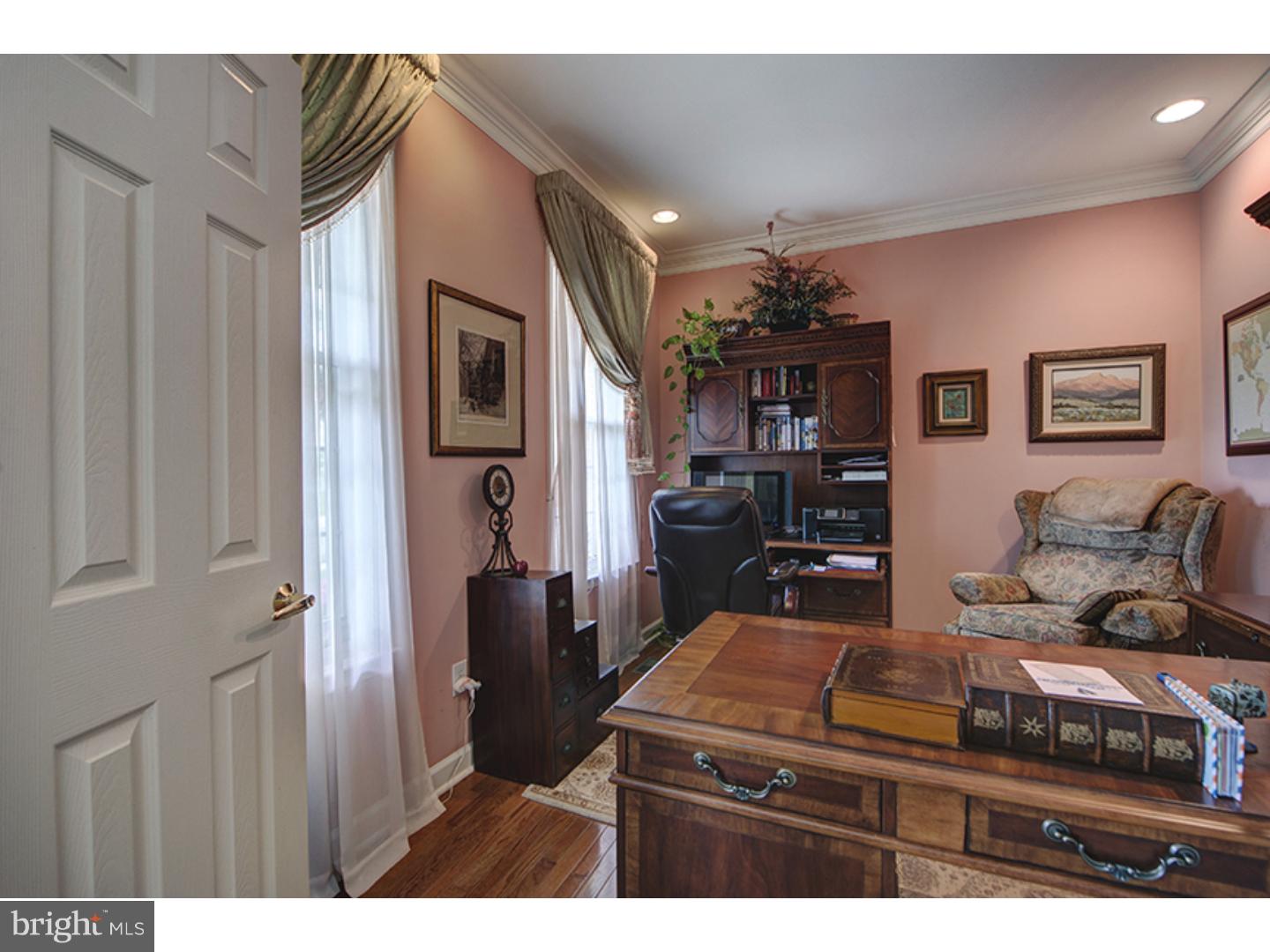 137 Tatham Road Bensalem, PA 19020 - Photo 20 of 25 Gallery Image 20