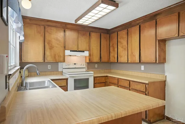 $255,000 | 4532 Tradewinds Place, Pensacola, FL 32514