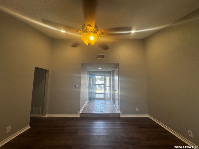 117 High Oak Universal City, TX 78148 - Photo 5 of 12