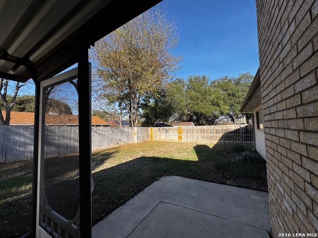 117 High Oak Universal City, TX 78148 - Photo 9 of 12