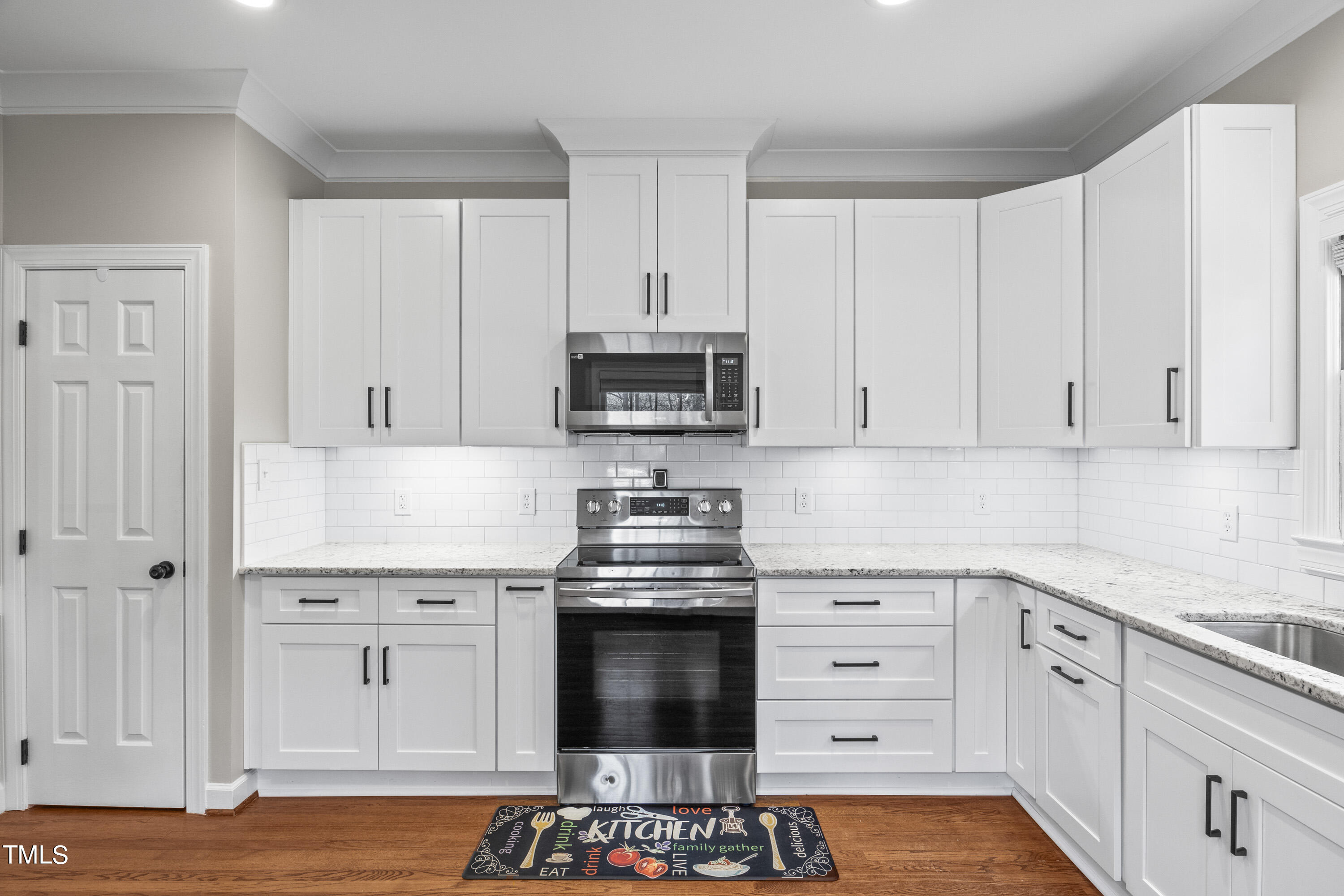 500 Weathergreen Drive Raleigh, NC 27615 - Photo 15 of 42 16-500 Weathergreen Dr-00120240229_0016