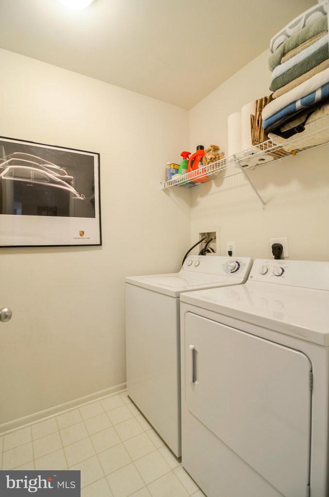 1781 Jonathan Way, Unit F Reston, VA 20190 - Photo 21 of 28 Laundry Room