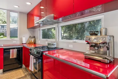 $945,000 | 50 Escondido Place, La Honda, CA 94020