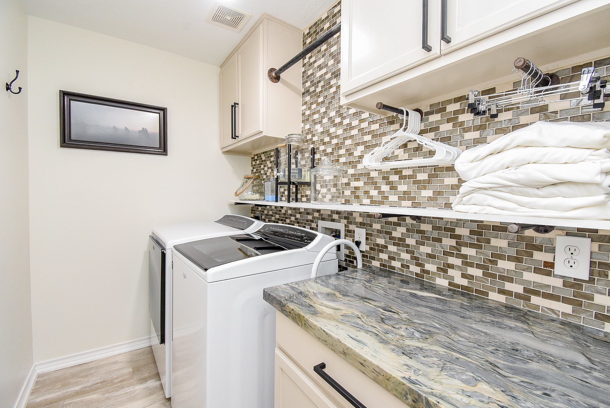 30518 Aldine Westfield Road Spring, TX 77386 - Photo 28 of 50 a sink sitting inside of a kitchen