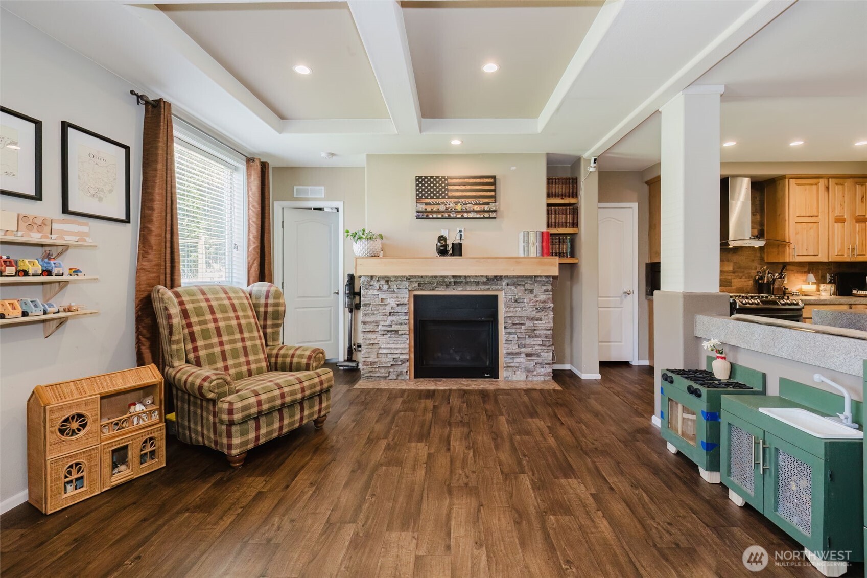 5709 Northeast Woodburn Road Kingston, WA 98346 - Photo 6 of 40