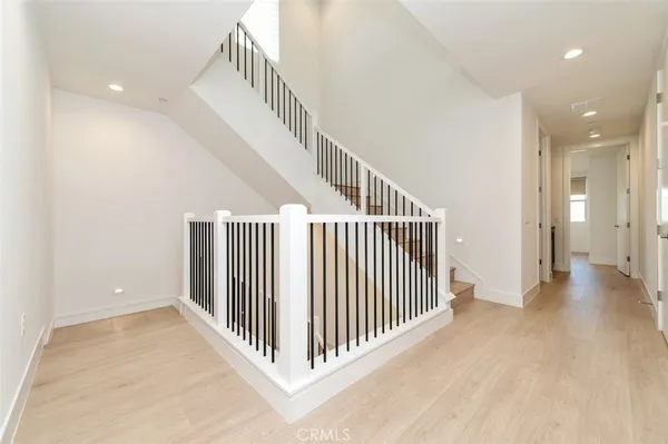 $10,000 | 228 Stage, Irvine, CA 92618