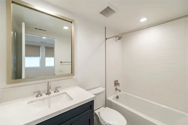 $10,000 | 228 Stage, Irvine, CA 92618
