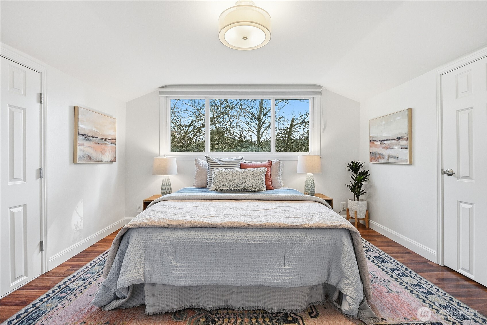 1049 South 112th Street Seattle, WA 98168 - Photo 13 of 27