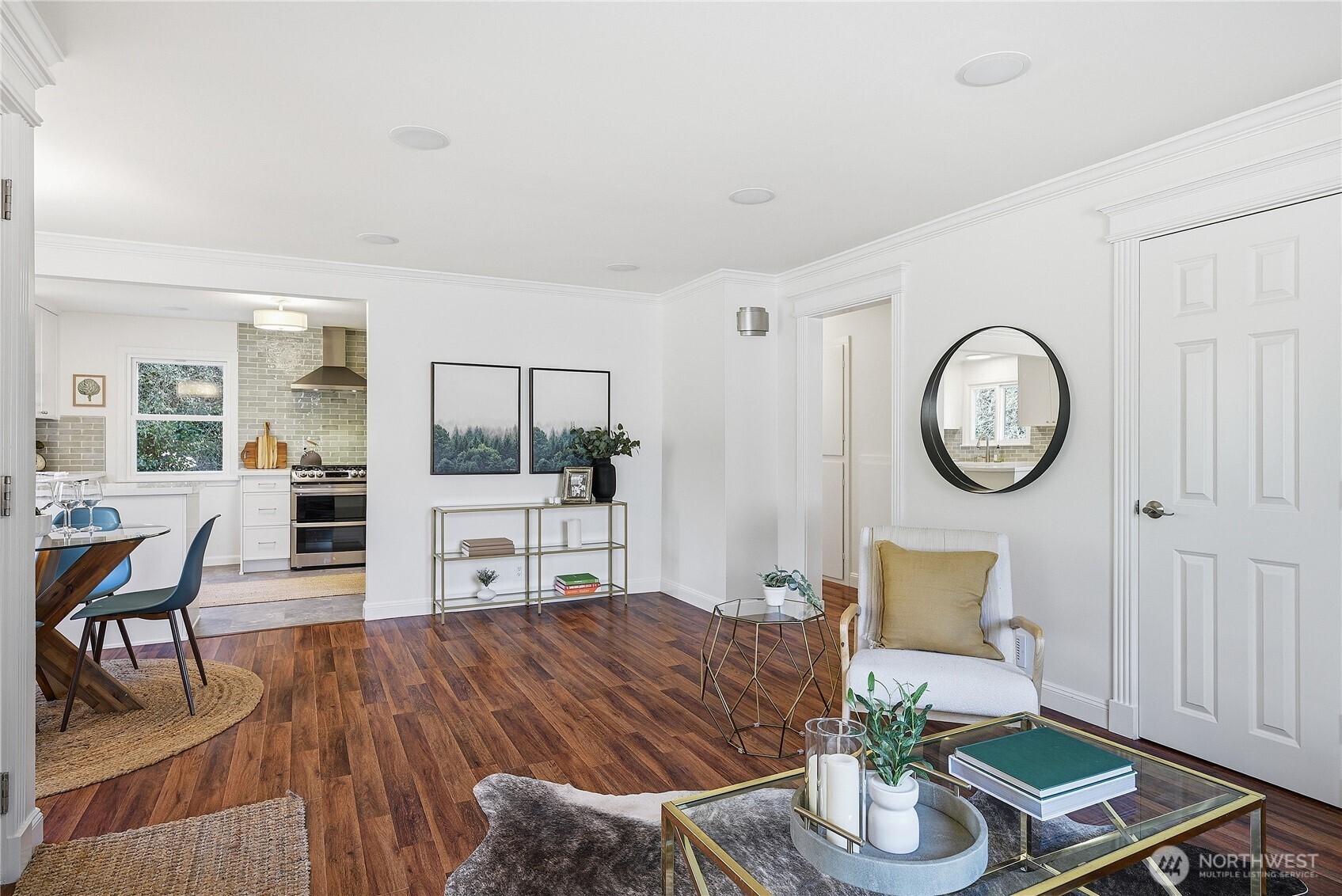 1049 South 112th Street Seattle, WA 98168 - Photo 5 of 27