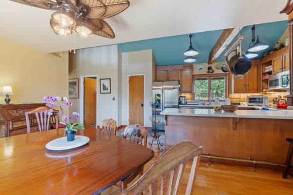 $450,000 | 15553 Middletown Park Drive, Redding, CA 96001