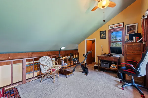 $450,000 | 15553 Middletown Park Drive, Redding, CA 96001