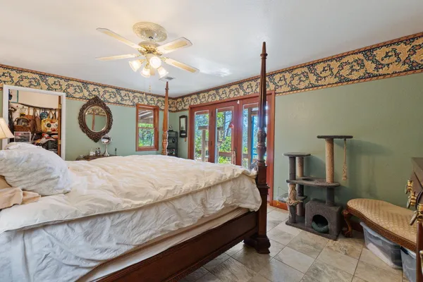 $450,000 | 15553 Middletown Park Drive, Redding, CA 96001
