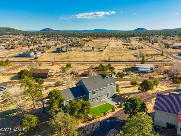 $999,000 | 5495 East Crisp Hill Road, Flagstaff, AZ 86004