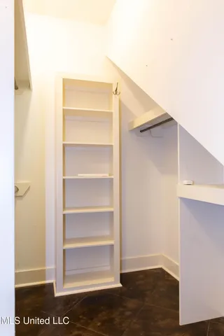 $3,300 | 2 Oakwood Glen Drive, Clinton, MS 39056