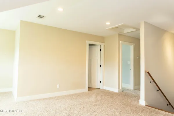 $3,000 | 2 Oakwood Glen Drive, Clinton, MS 39056