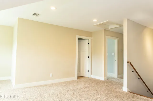 $3,300 | 2 Oakwood Glen Drive, Clinton, MS 39056