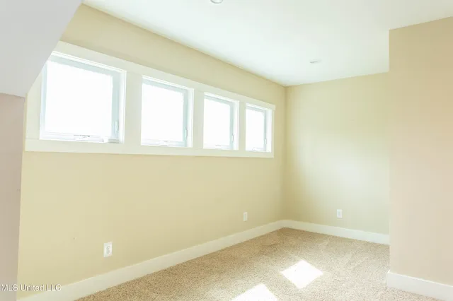 $3,300 | 2 Oakwood Glen Drive, Clinton, MS 39056