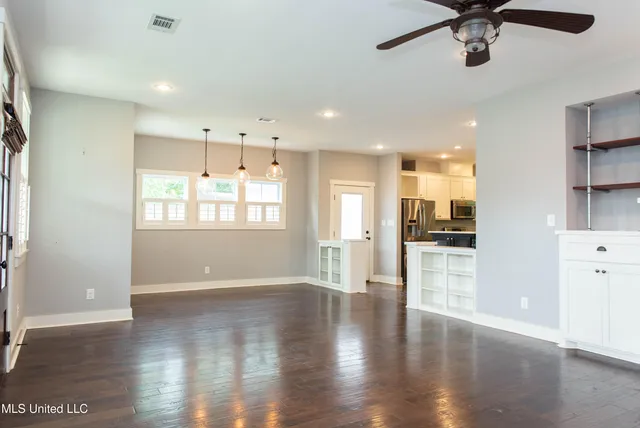 $3,300 | 2 Oakwood Glen Drive, Clinton, MS 39056