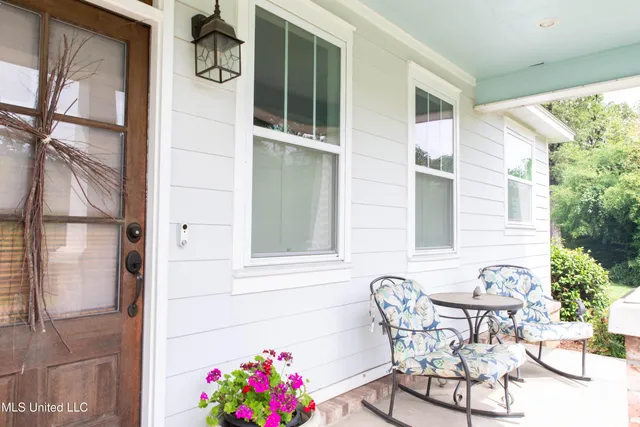 $3,300 | 2 Oakwood Glen Drive, Clinton, MS 39056