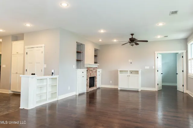 $3,300 | 2 Oakwood Glen Drive, Clinton, MS 39056