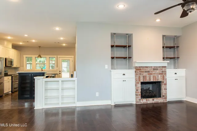 $3,300 | 2 Oakwood Glen Drive, Clinton, MS 39056