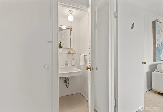 $1,675,000 | 1820 Magnolia Way West, Seattle, WA 98199