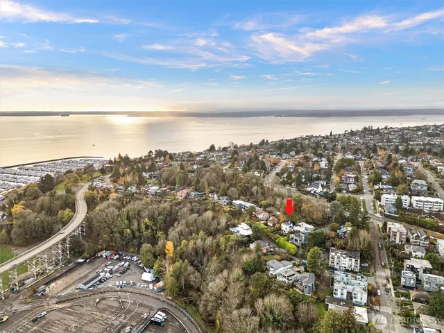 $1,800,000 | 1820 Magnolia Way West, Seattle, WA 98199