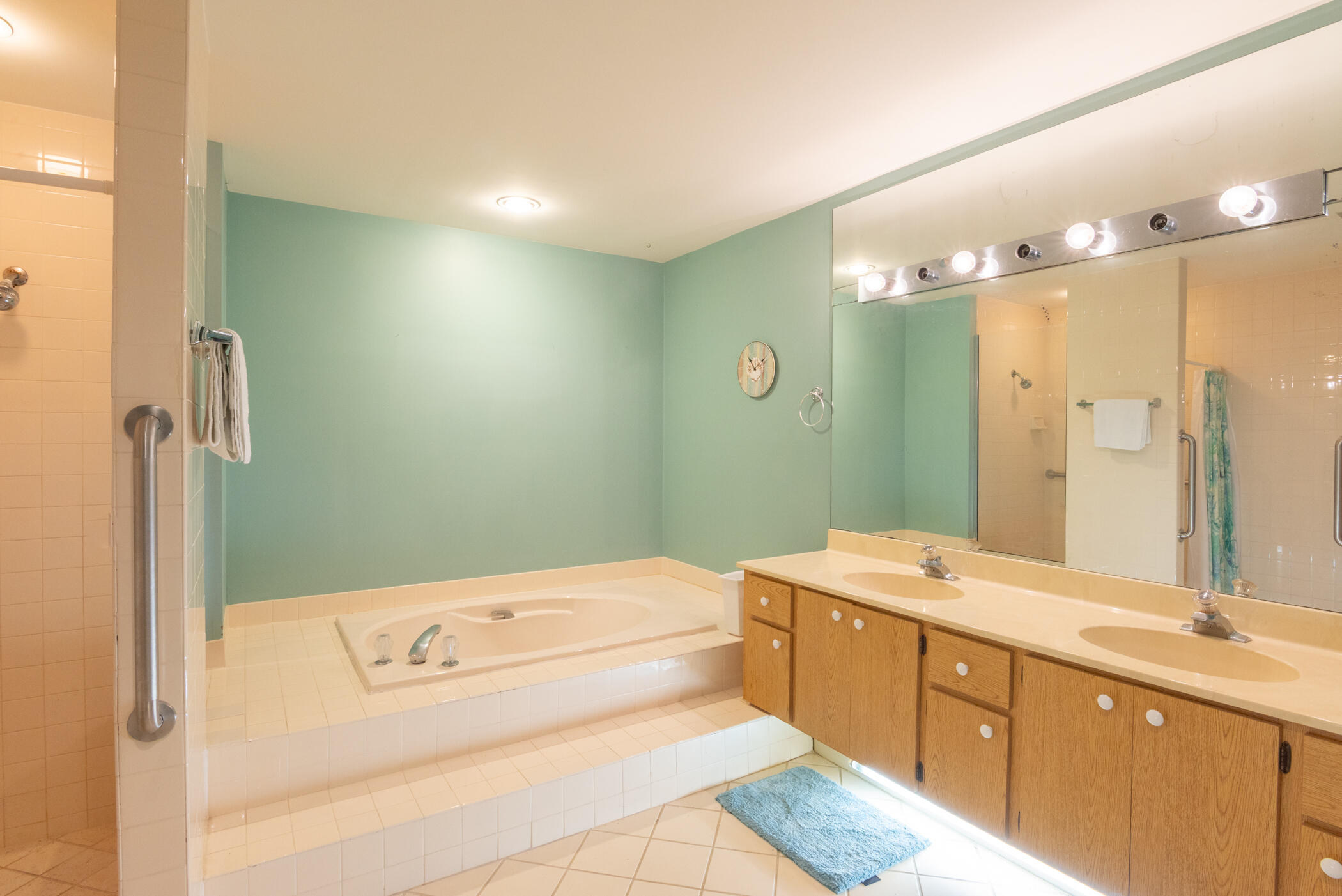 216 Ridge Road Jupiter, FL 33477 - Photo 21 of 32 © Clark-216 Ridge Road-026