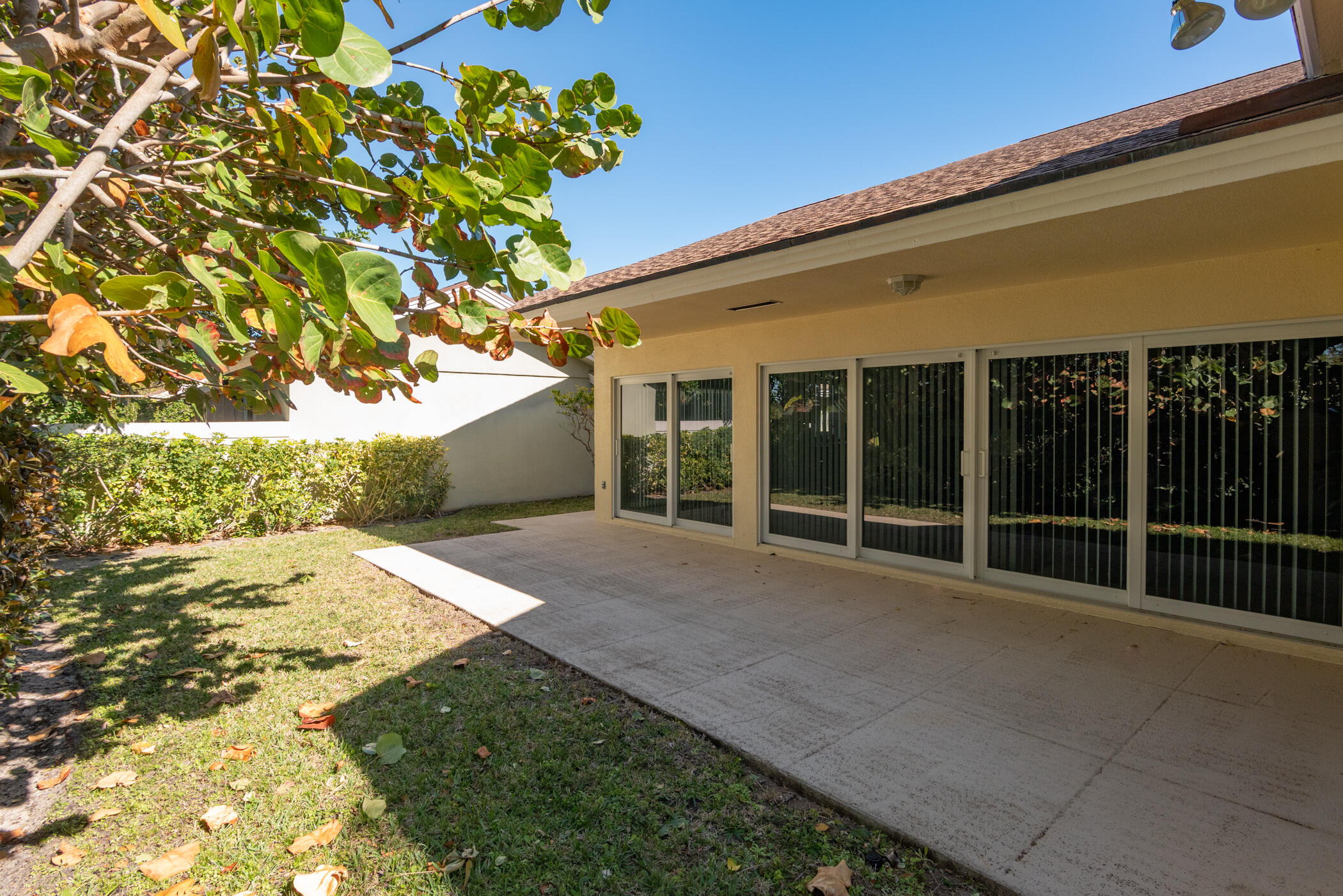 216 Ridge Road Jupiter, FL 33477 - Photo 27 of 32 © Clark-216 Ridge Road-008