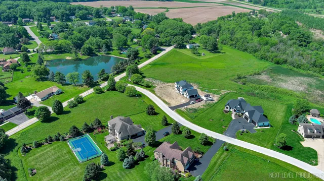 $110,000 | 12 Derek Drive, Elburn, IL 60119